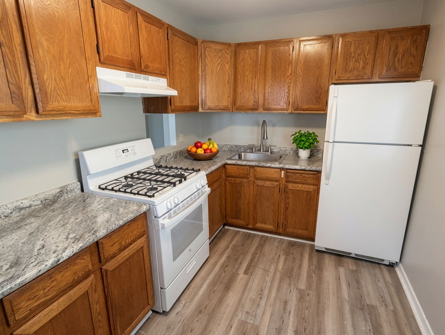 West Saint Paul Apartment: 931 Smith Avenue S