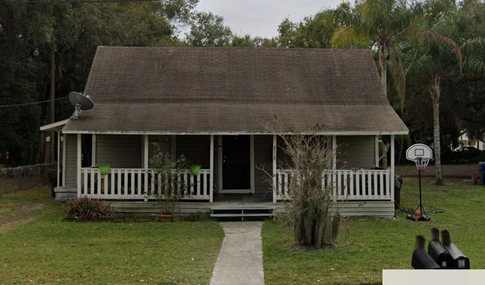 Kissimmee Apartment: 618 W Sumner St