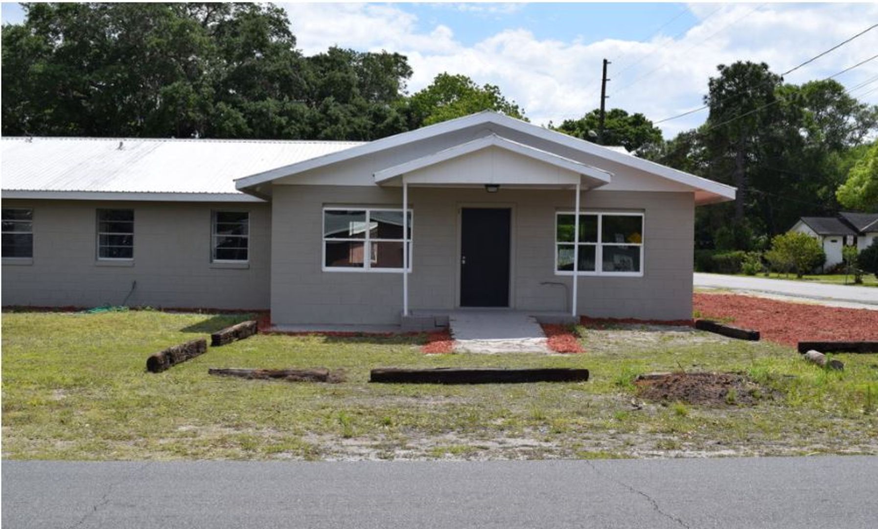 Eustis Apartment: 1001 Wall Street