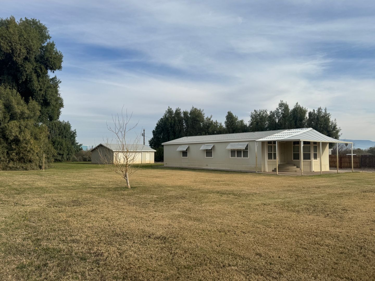 Mohave Valley House: 10044 Kent Rd.