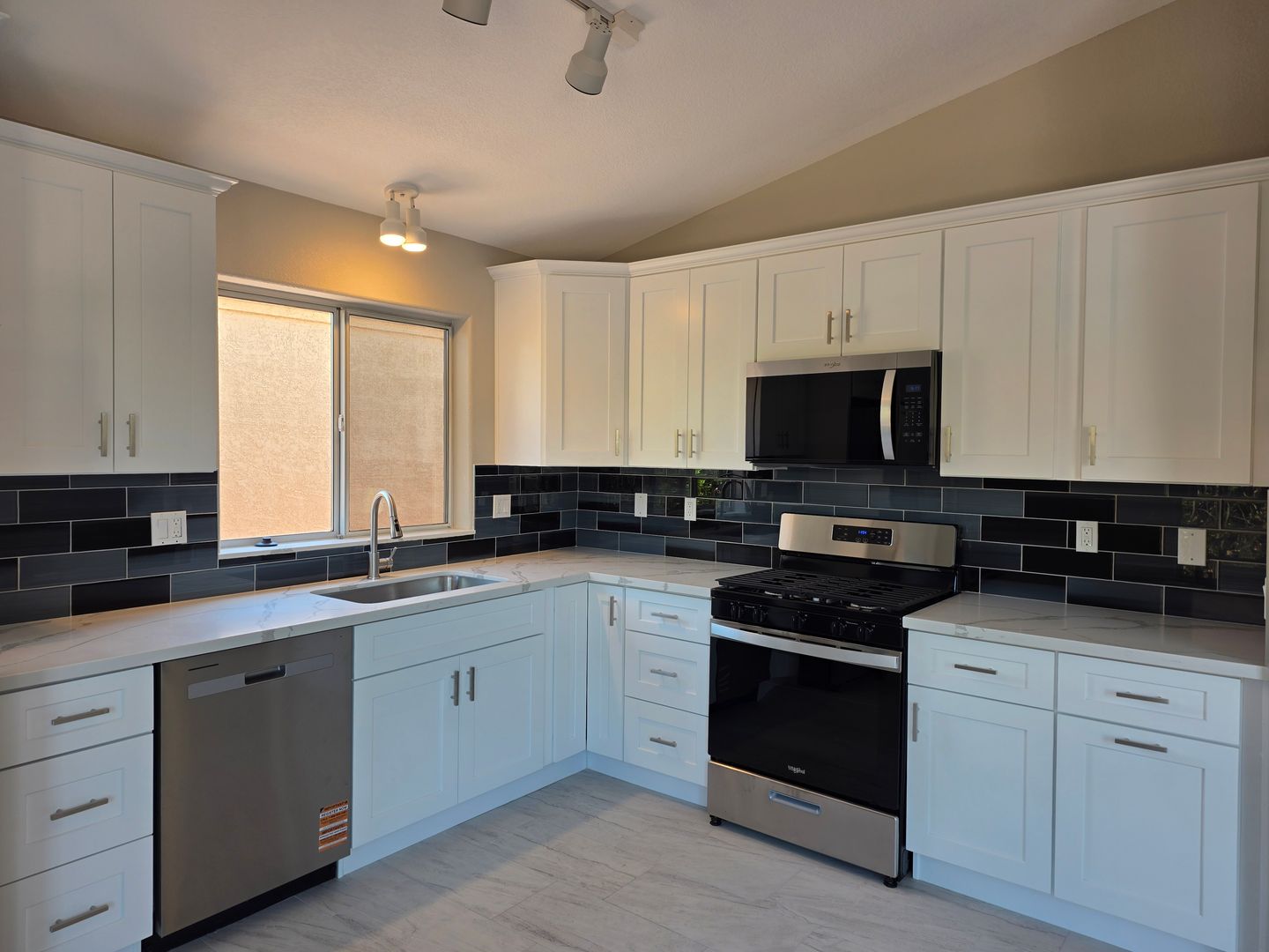 *1193 Pawnee Dr. PM-323A 8 of 8