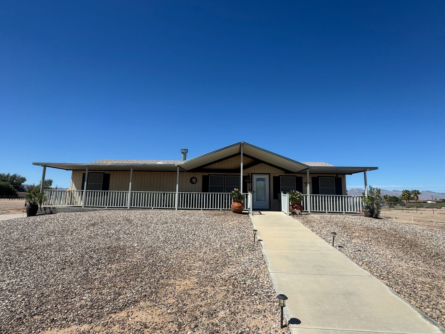 Mohave Valley House: 7429 S. Martin Dr.