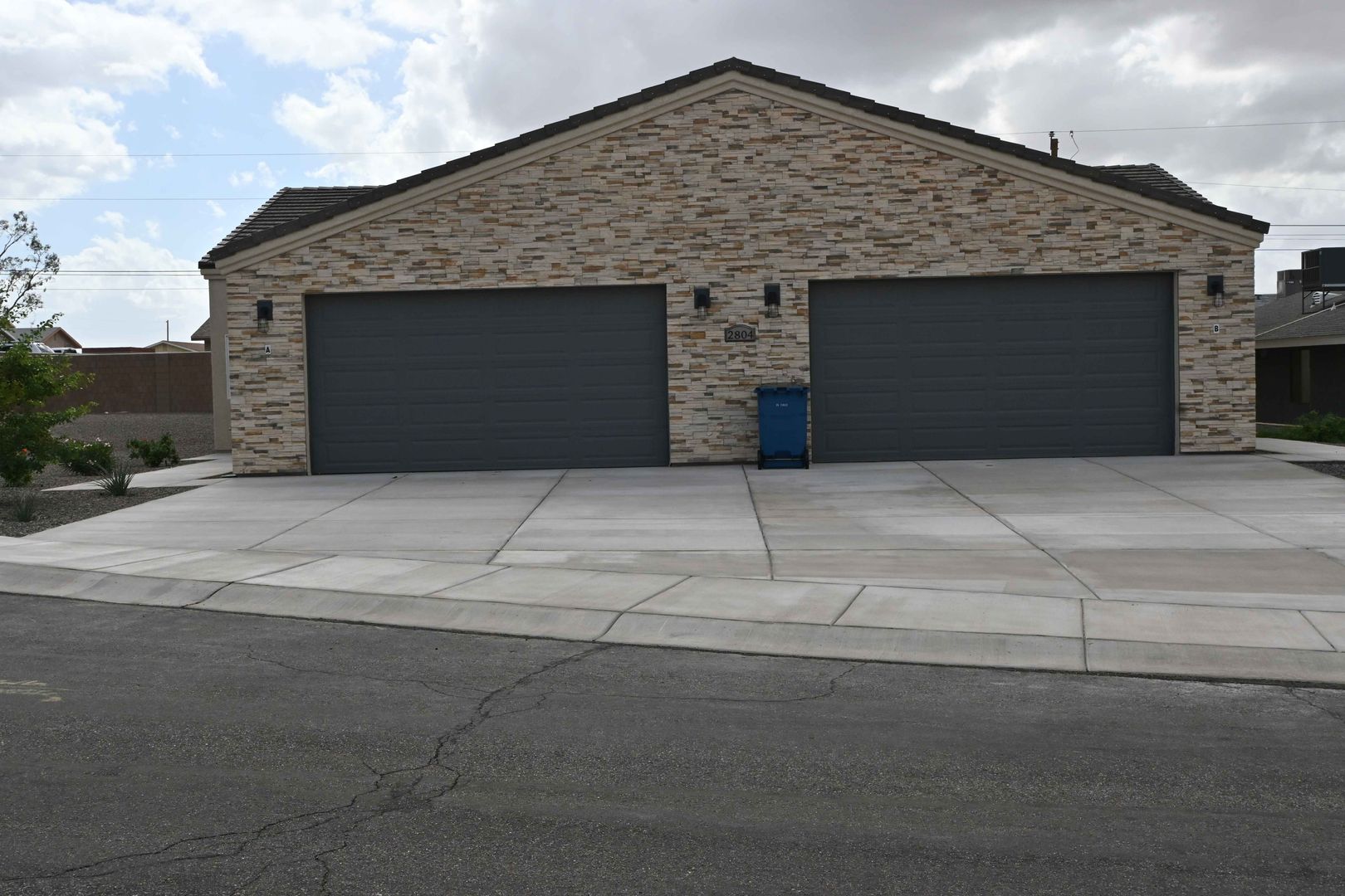 Bullhead City House: 2804 Mercado Ct. Unit B OT