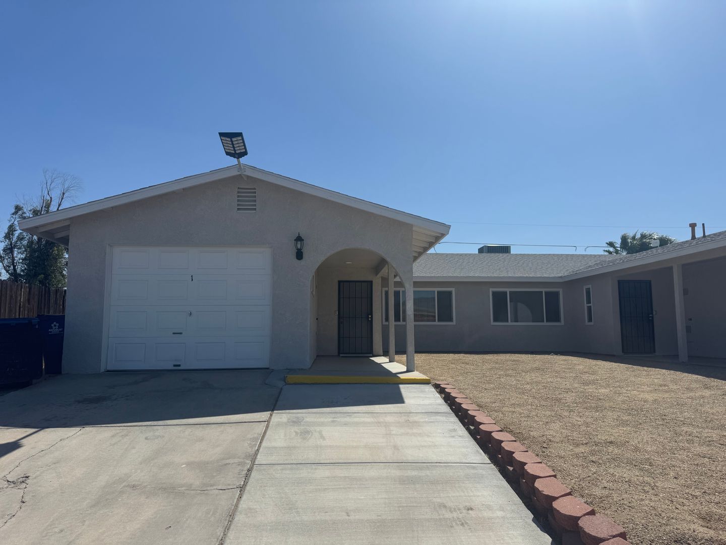 Bullhead City House: 2460 Lakeside Dr. #1 OT