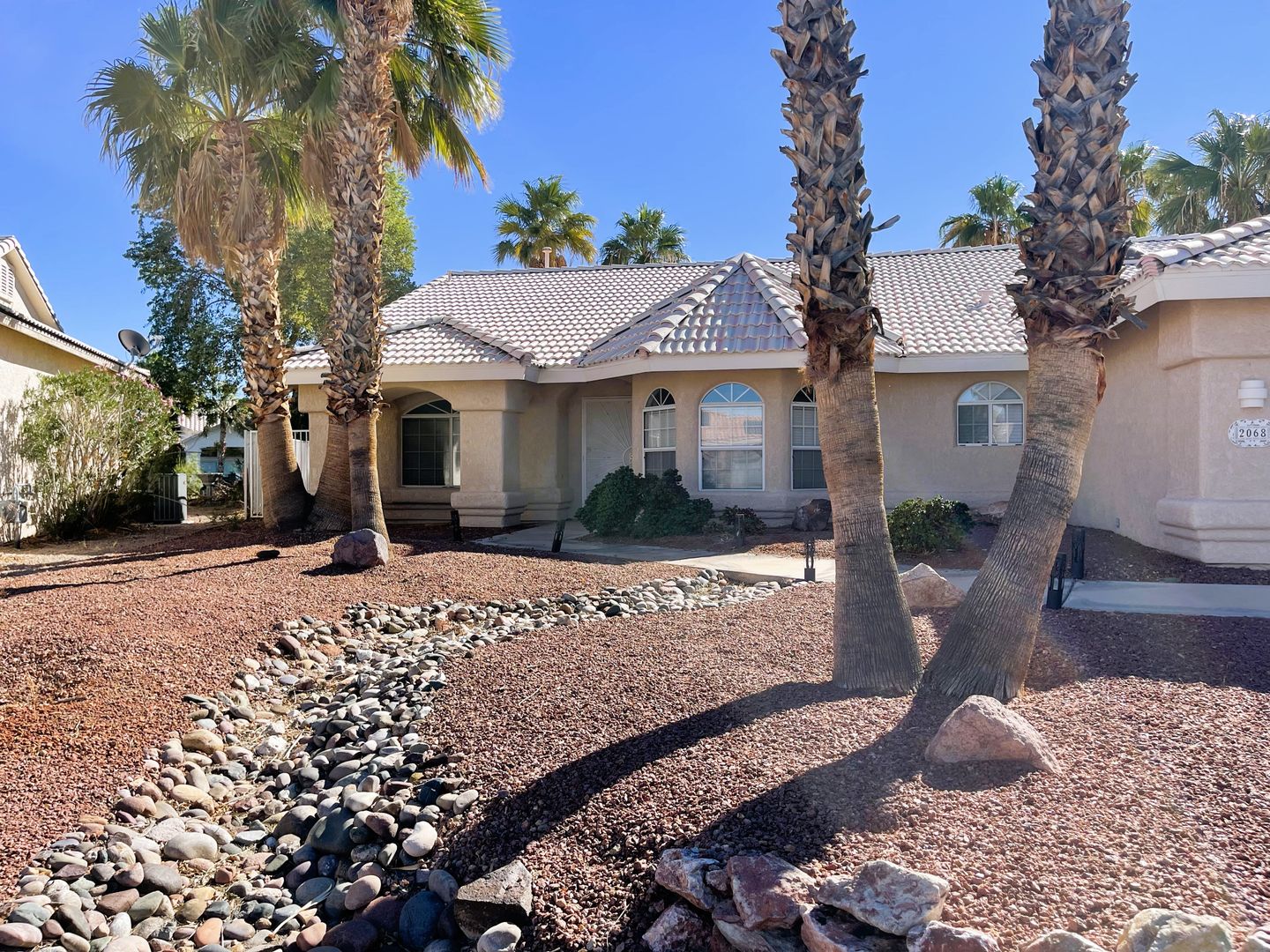 Fort Mohave House: 2068 East Lago Grande Bay