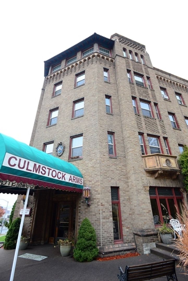 Spokane Apartment: 328 W. 8th Avenue