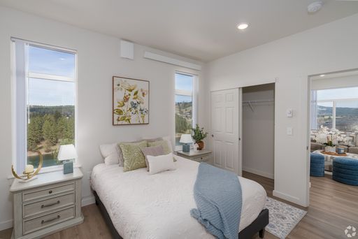 No Rent Until October | Spokane River Living this Summer – photo 1