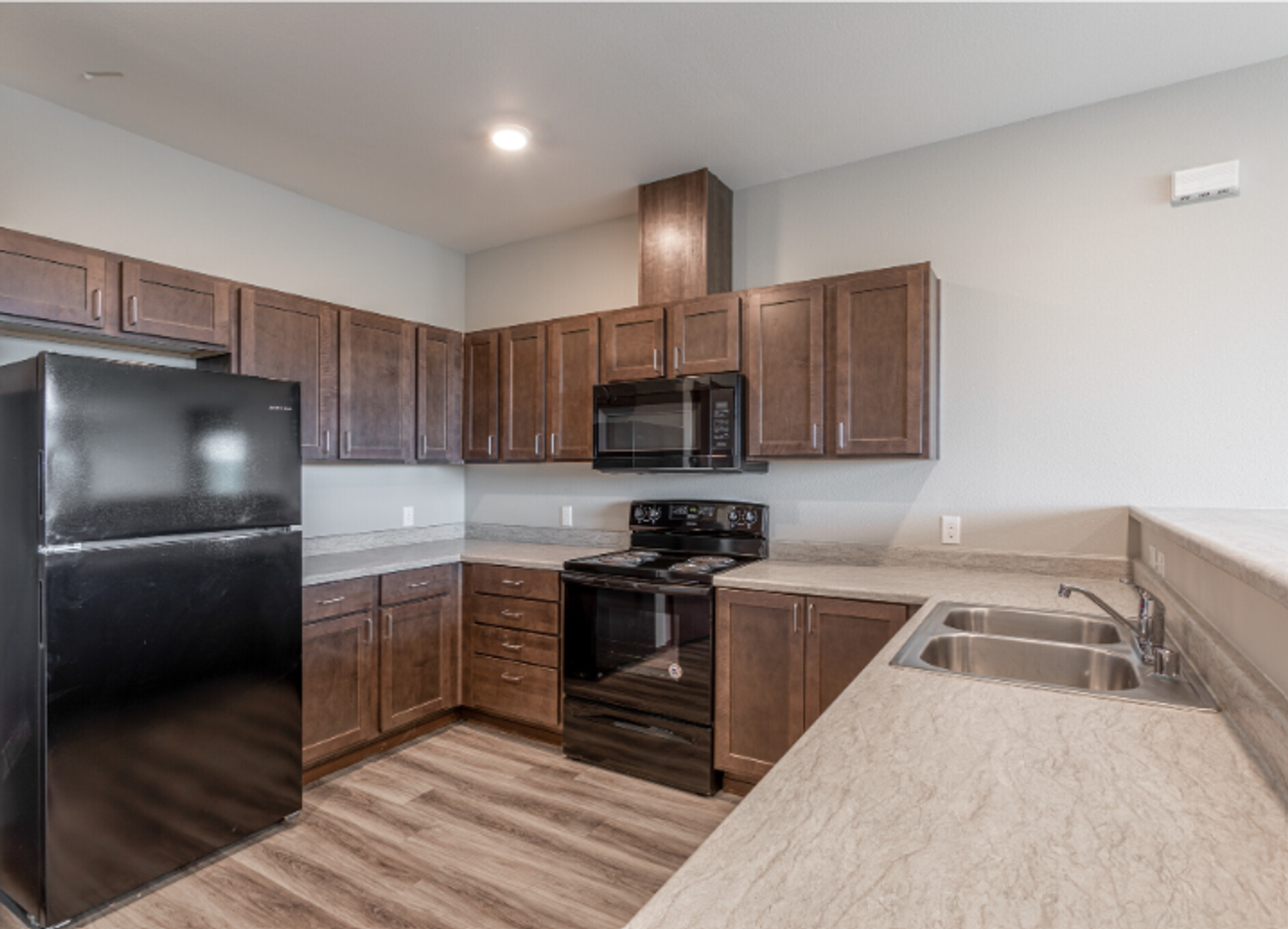 Spokane Valley Apartment: 1301 S. Carnahan Road