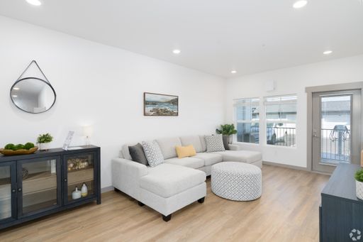 Beautiful Wandermere Two Bedroom – photo 1