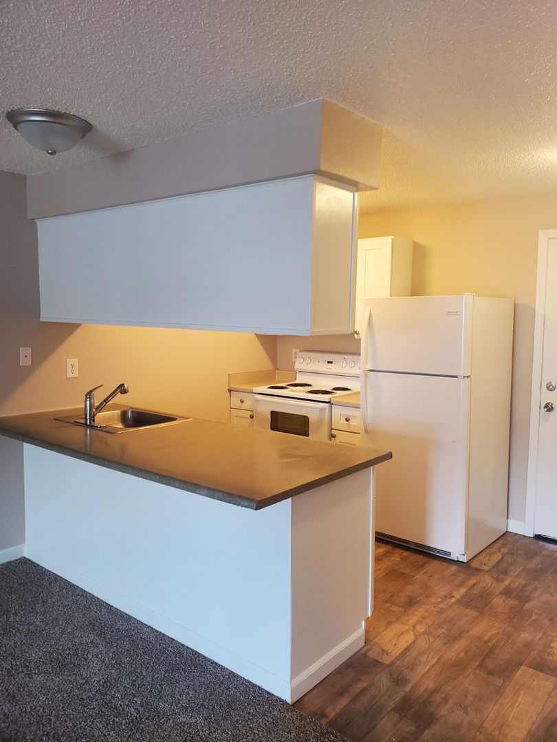 15917 E. Sprague Avenue, 40, Spokane Valley, WA 99037