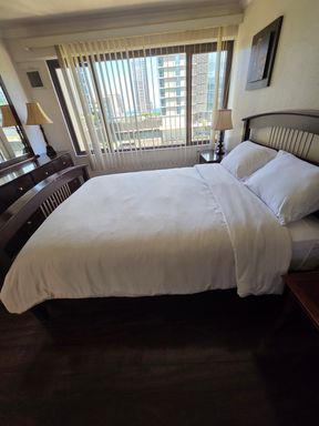 Furnished 1 bedroom in Waikiki – photo 1