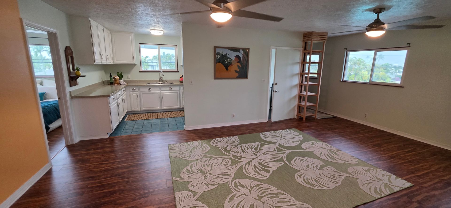 Kailua House: 834 Oneawa St. - 834 Oneawa St.- Upstairs