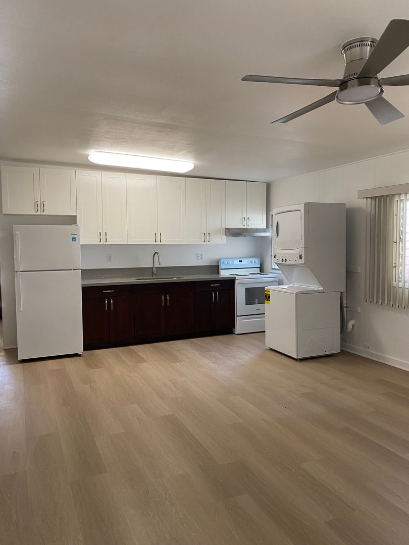 Honolulu Apartment: 1434 Ala Iolani