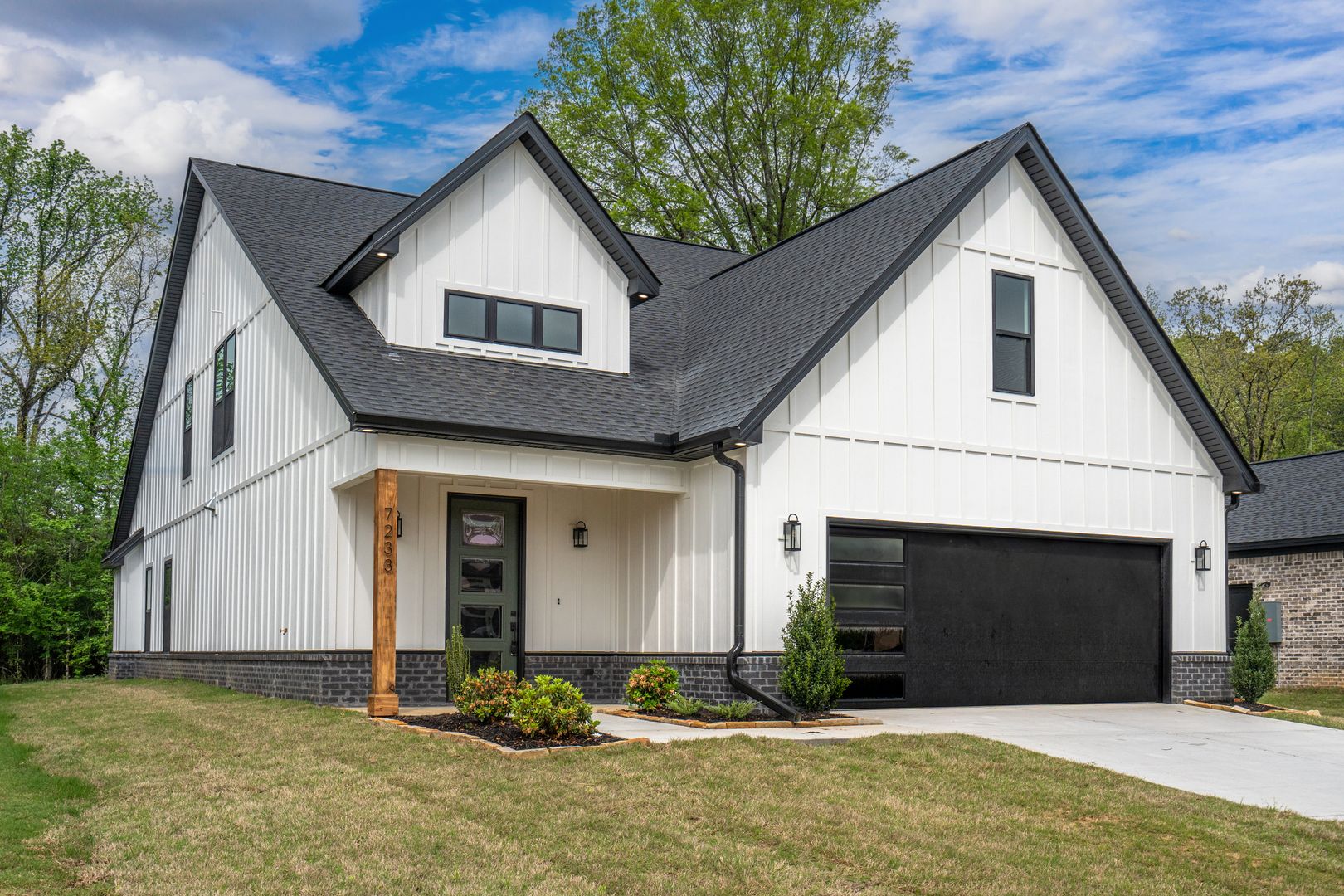 Benton House: 7233 Havenwood Dr