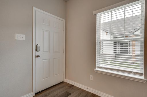 Listing photo thumbnail