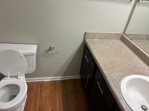Listing photo thumbnail