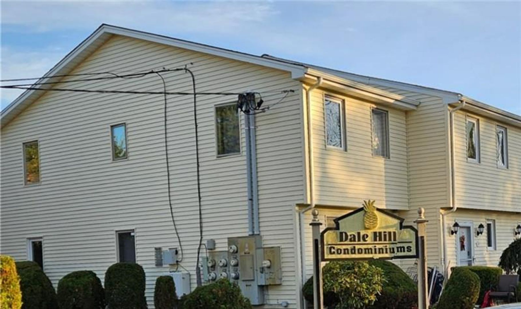 Johnston House: 35 Dale Ave, Unit H