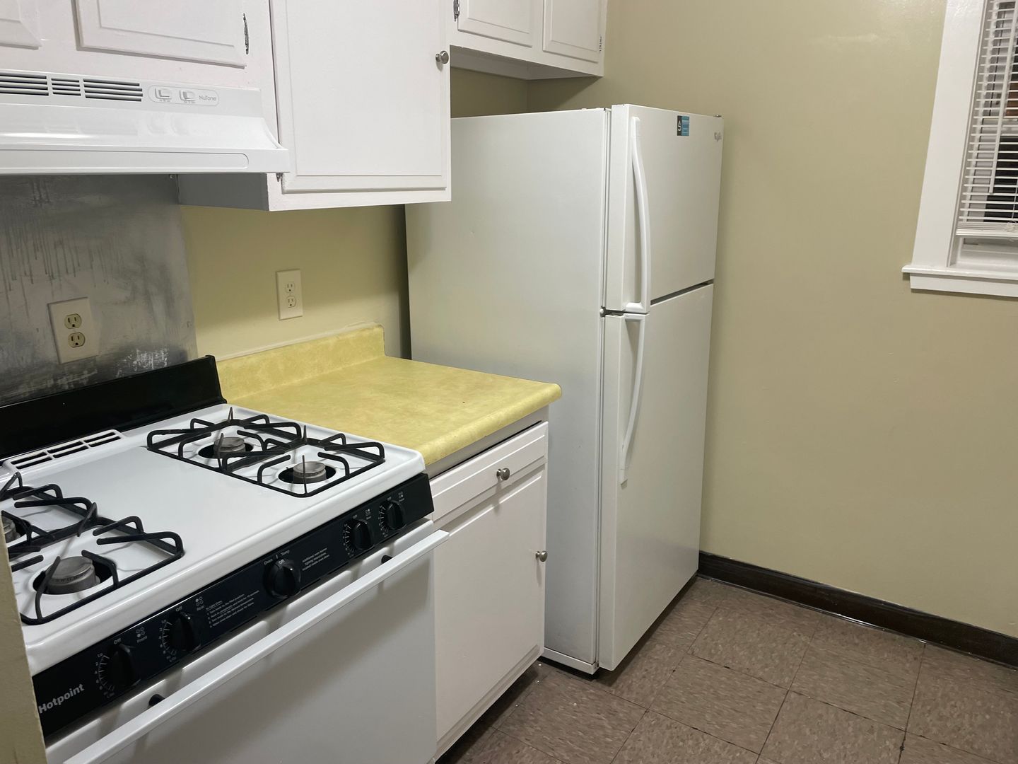 Central Falls Apartment: 212-214 Washington Street