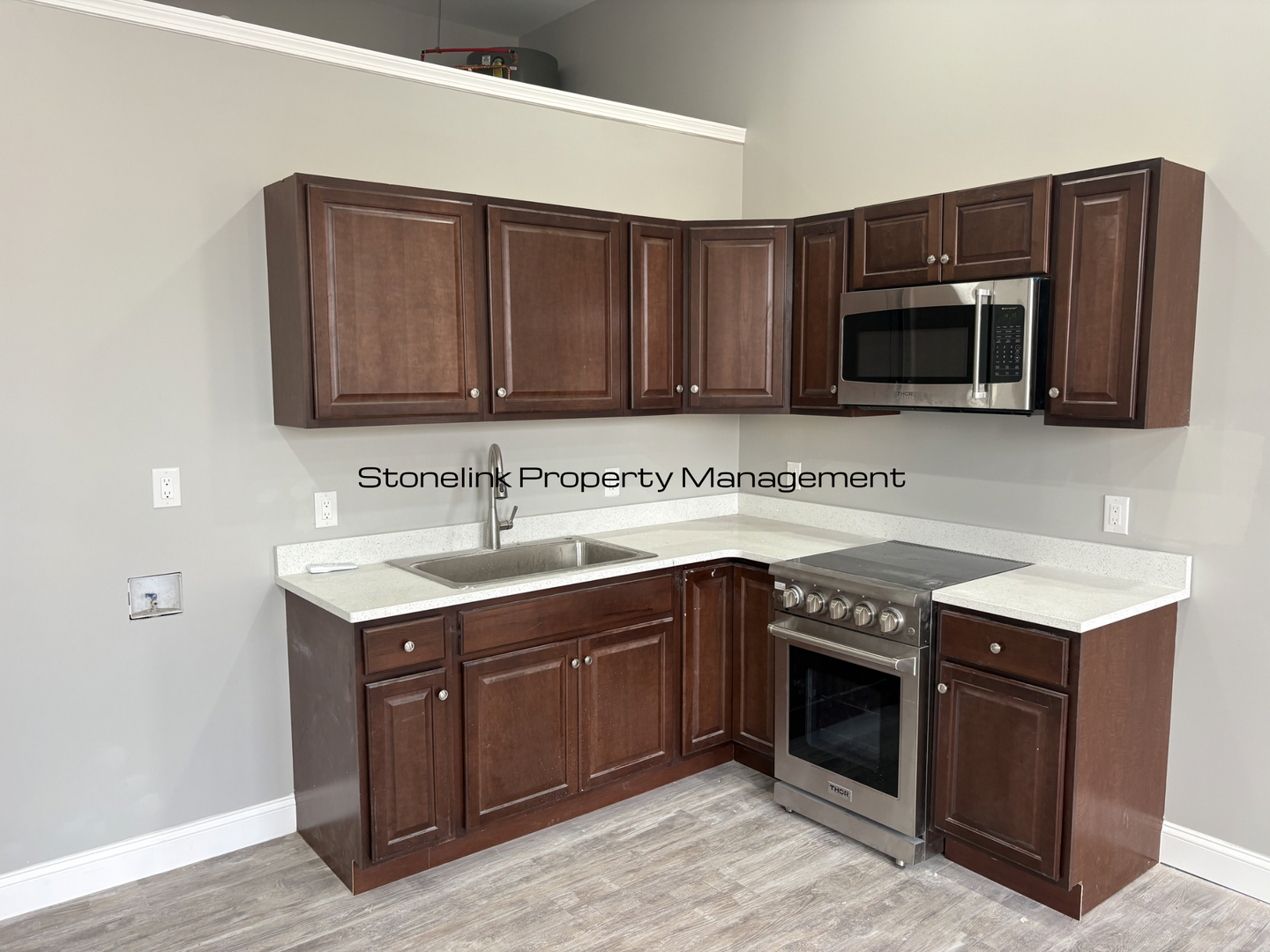 Central Falls Apartment: 387 Broad Street