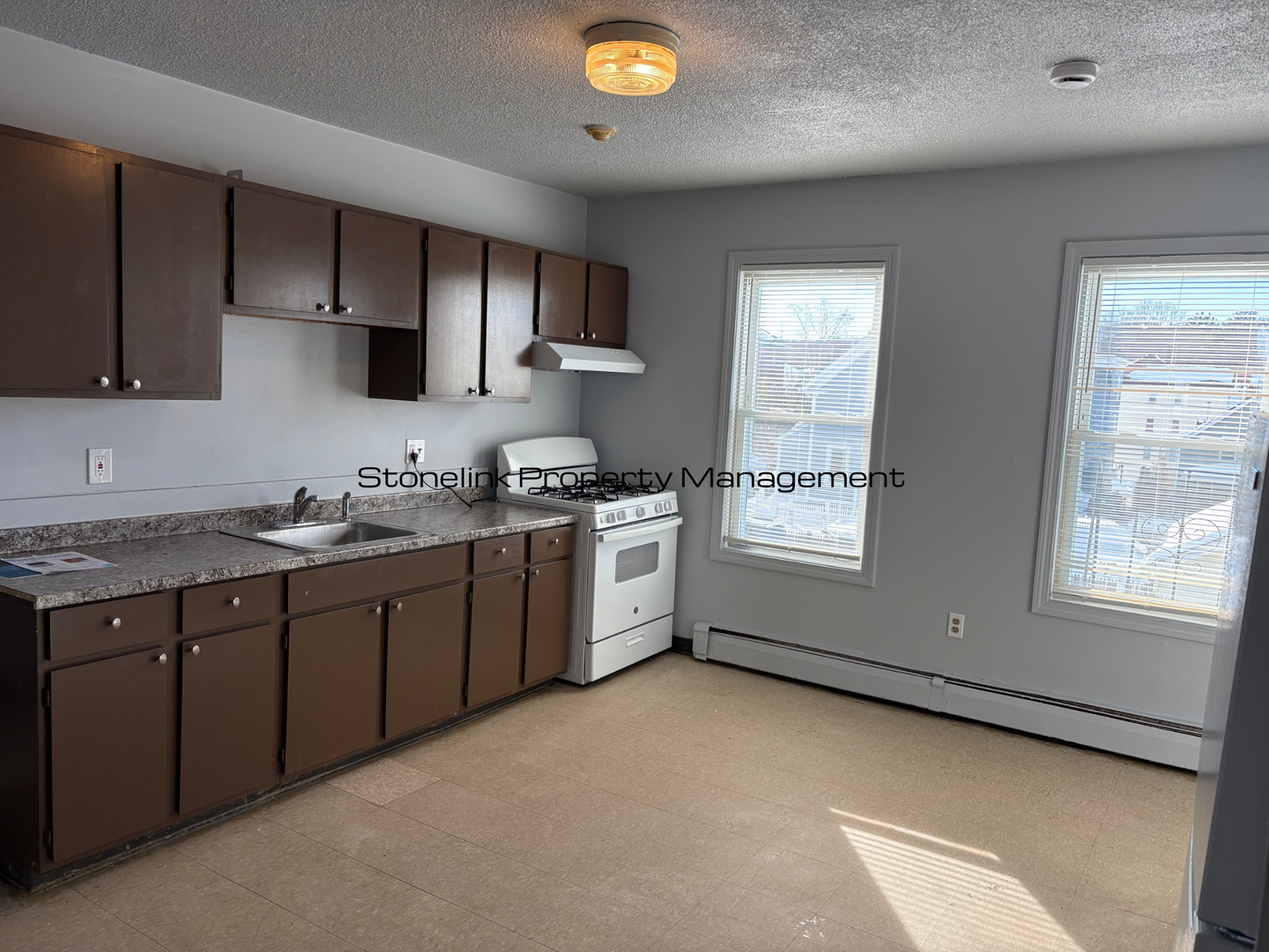 Woonsocket Apartment: 152-160 Fourth Avenue