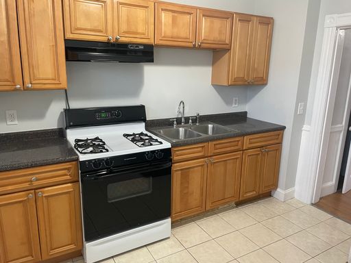 Newly Renovated Apartment for Rent in Central Falls!