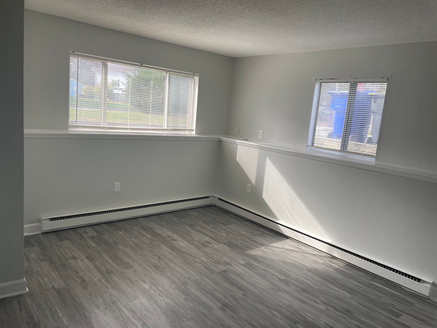 Riverside Apartment: 24 Franklin Street