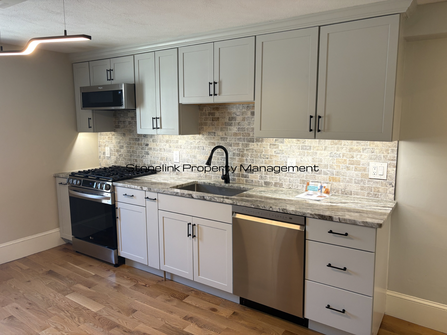 East Greenwich Apartment: 31 Queen Street