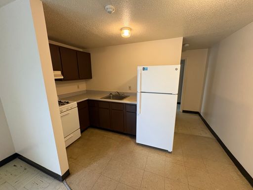 Newly Renovated Apartment For Rent in Central Falls!
