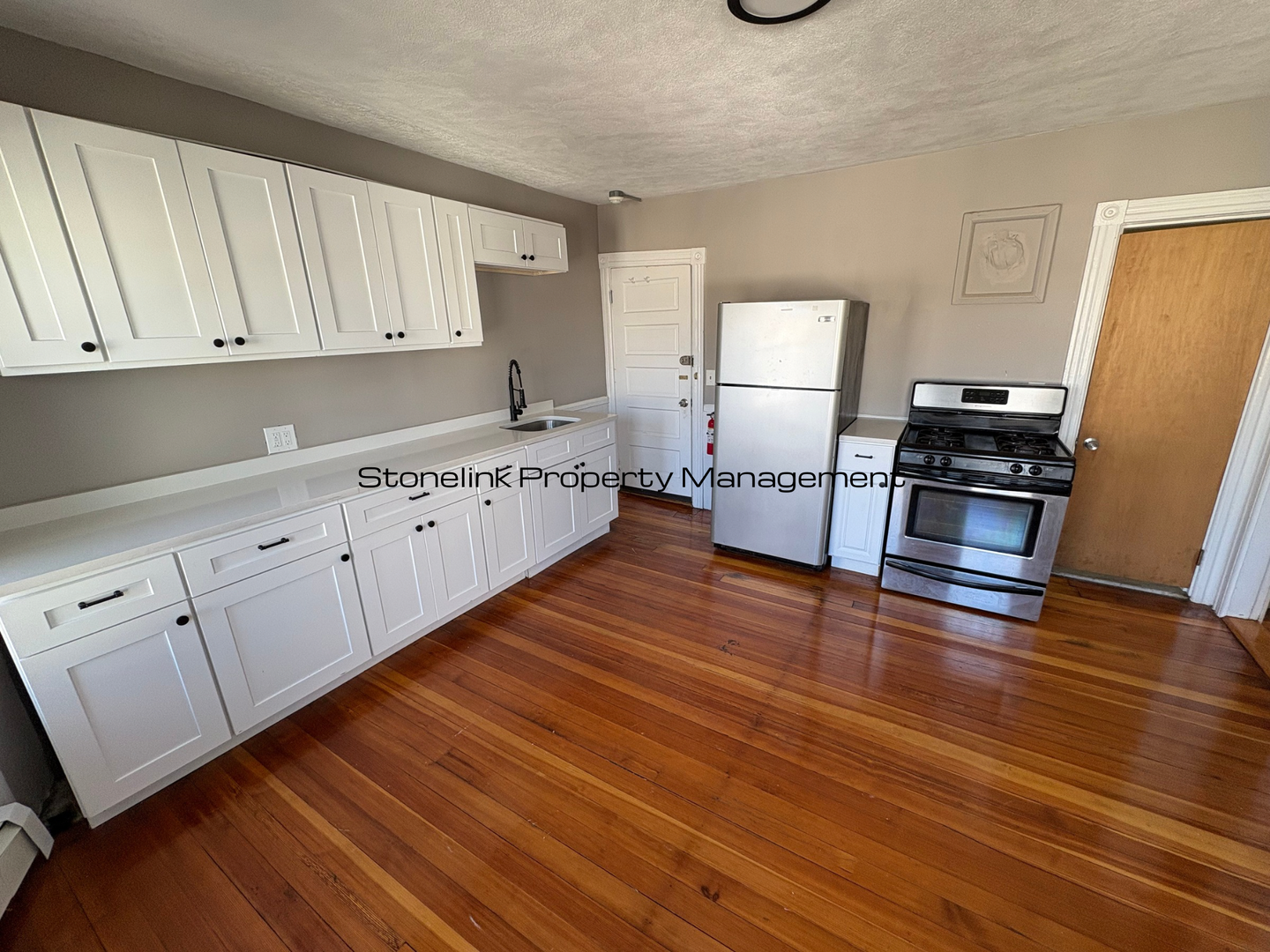 Pawtucket Apartment: *65 W Cole Street