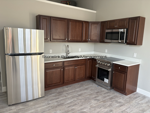 Fully Renovated Luxury One Bedroom Apartment For Rent in Central Falls!