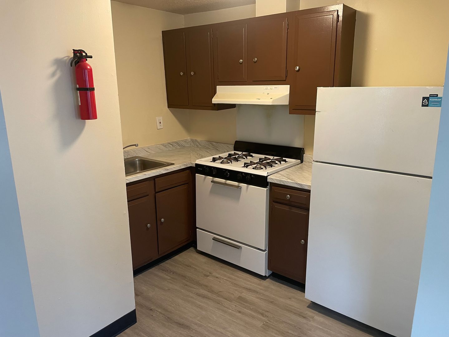 Central Falls Apartment: 30 Watson Street