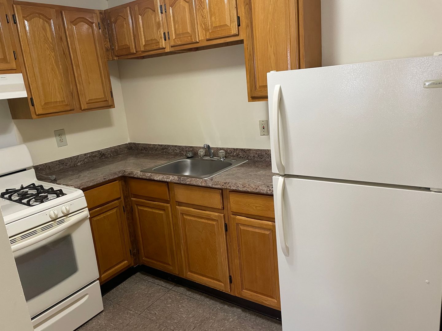 Central Falls Apartment: 159 Hedley Avenue