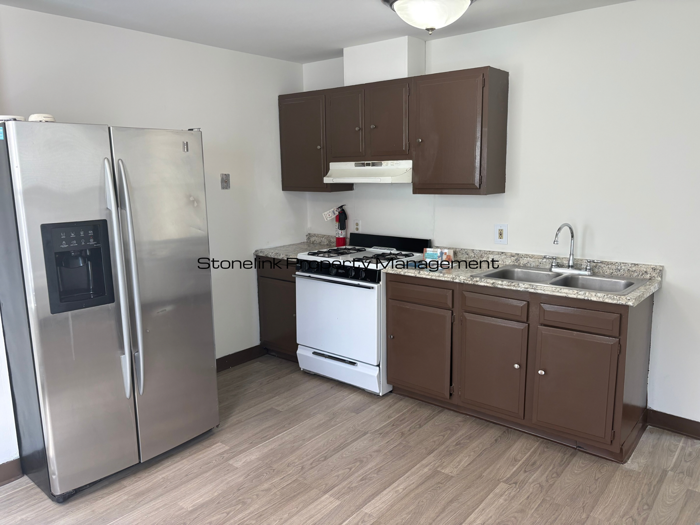 Central Falls Apartment: 220 Cross Street