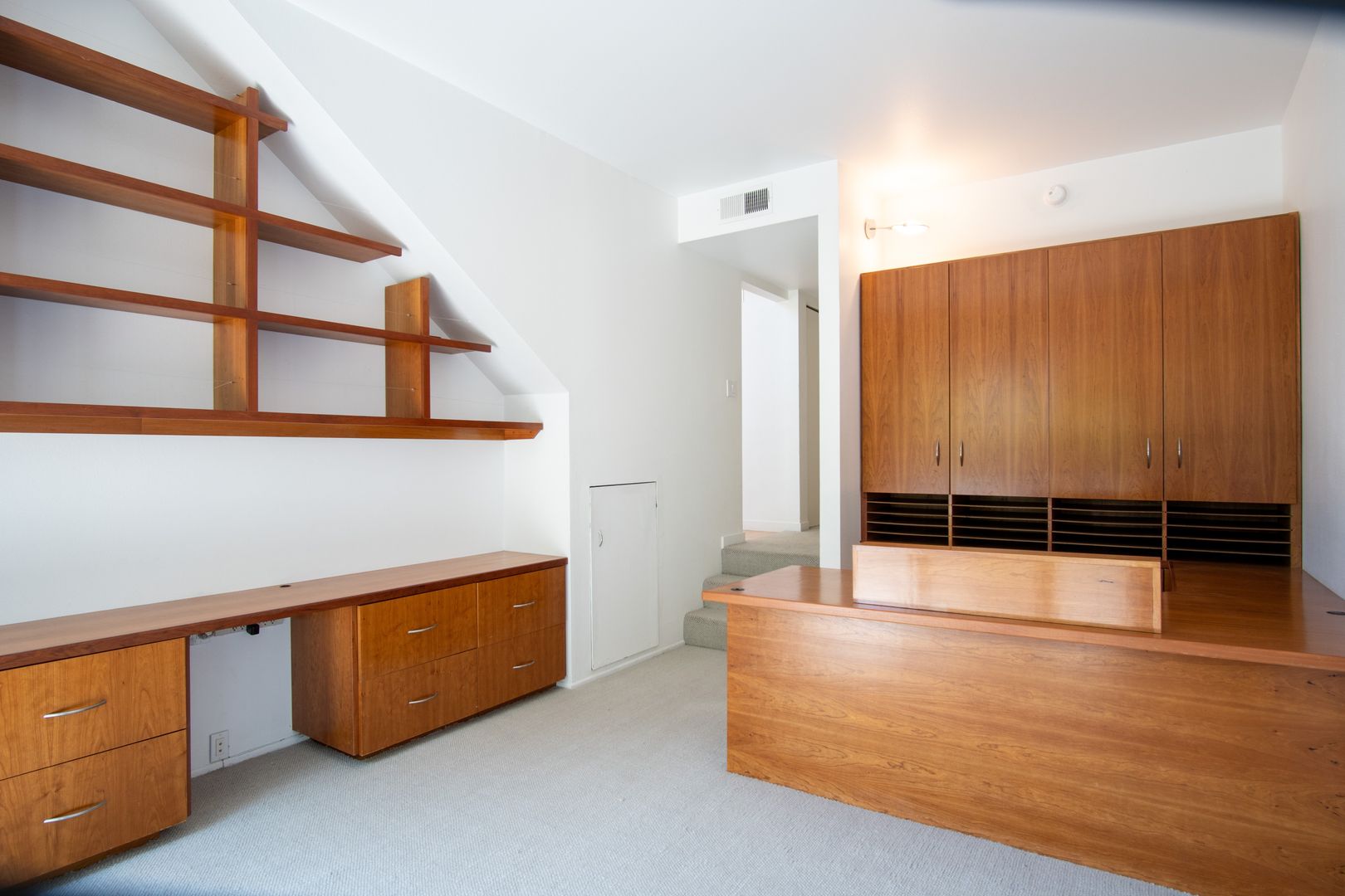 Los Angeles House: 11575 Missouri Ave. Unit 1