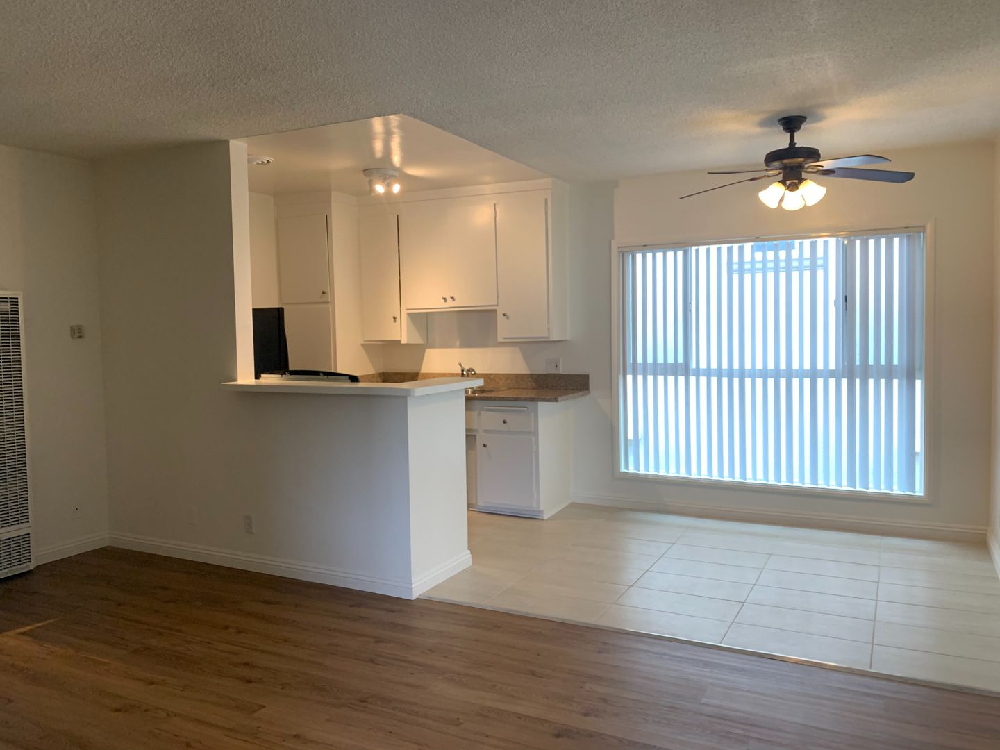 Los Angeles Apartment: 1724 Colby Ave #10