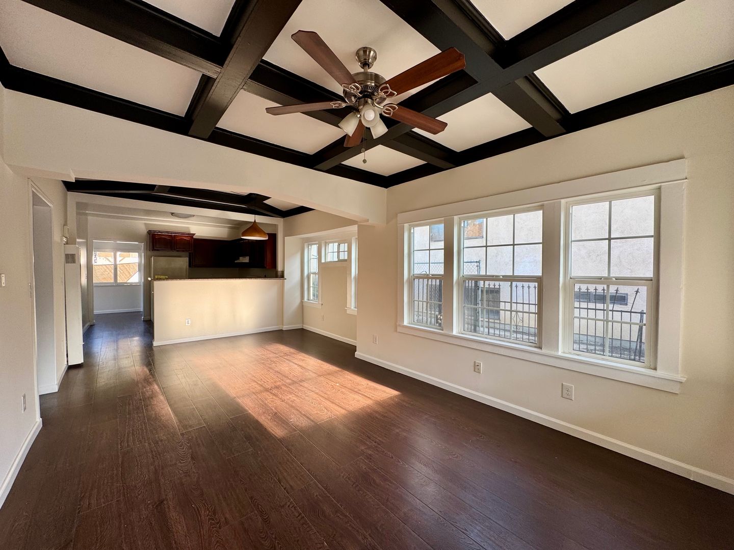 Los Angeles House: 2507 W Avenue 34