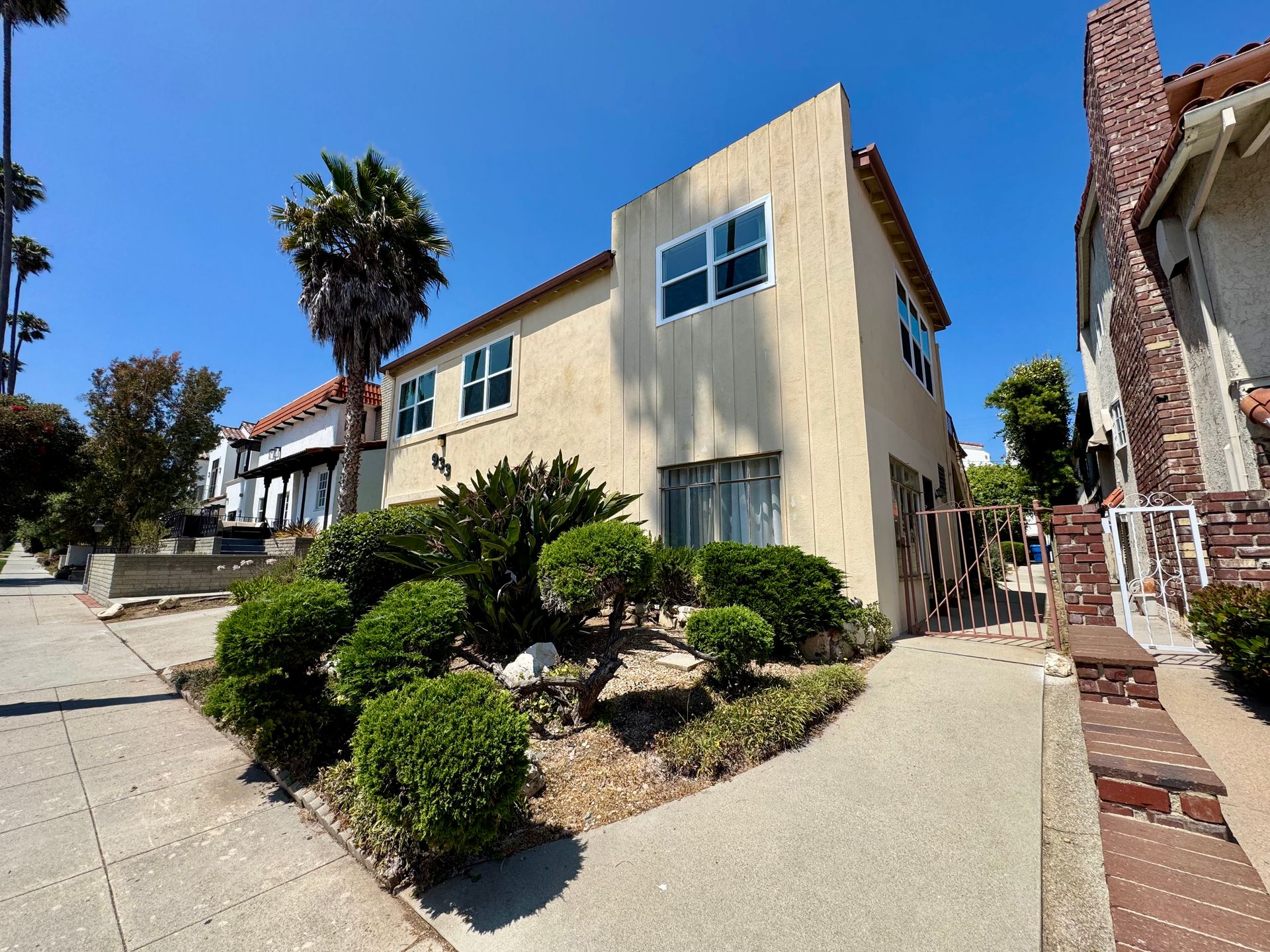 Santa Monica Apartment: 933 19th St Unit B
