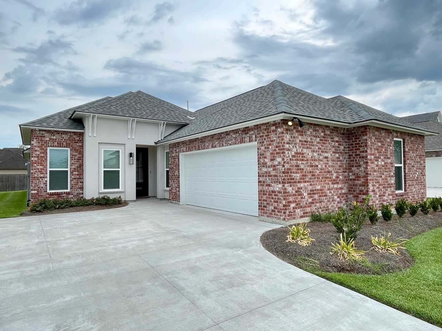 Gonzales House: 14030 Trailhead Dr