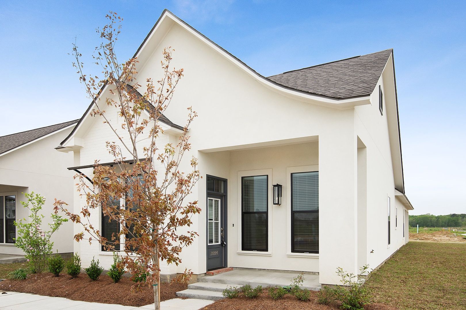 Central House: 10224 Alderman Dr