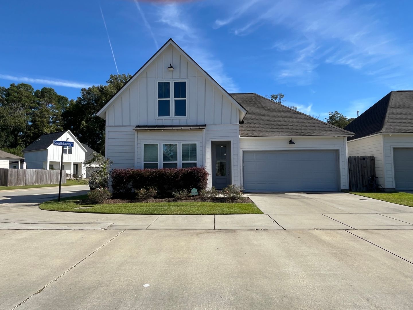 Baton Rouge House: 8911 Southlawn Dr