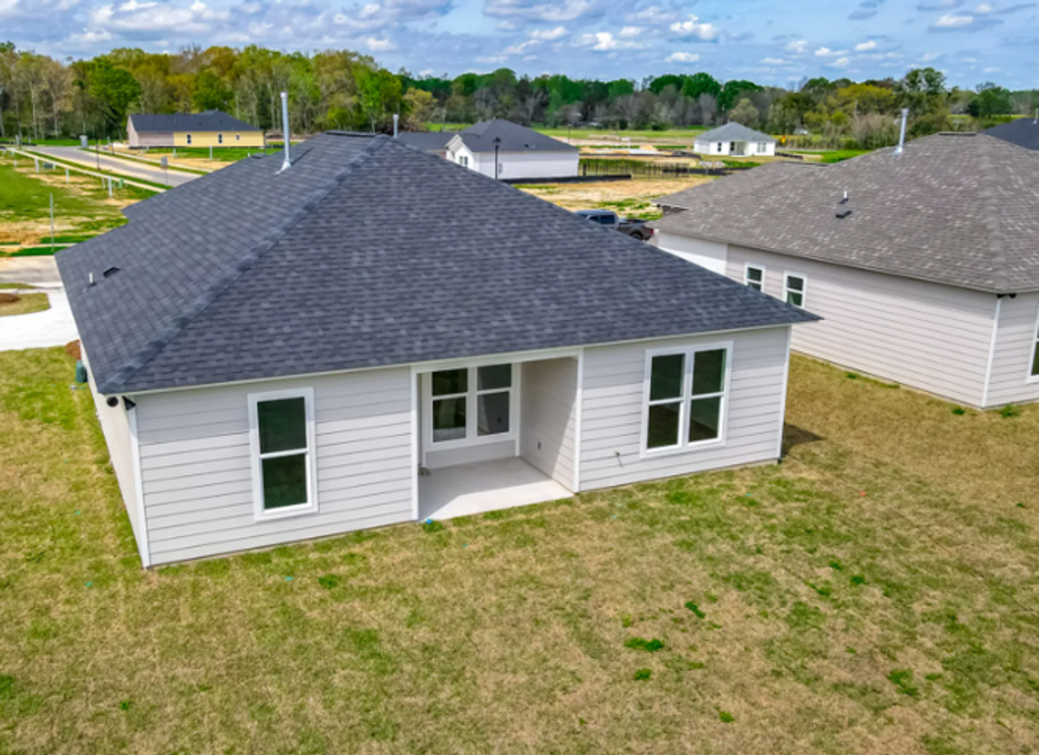 Zachary House: 18906 Pharlap Way