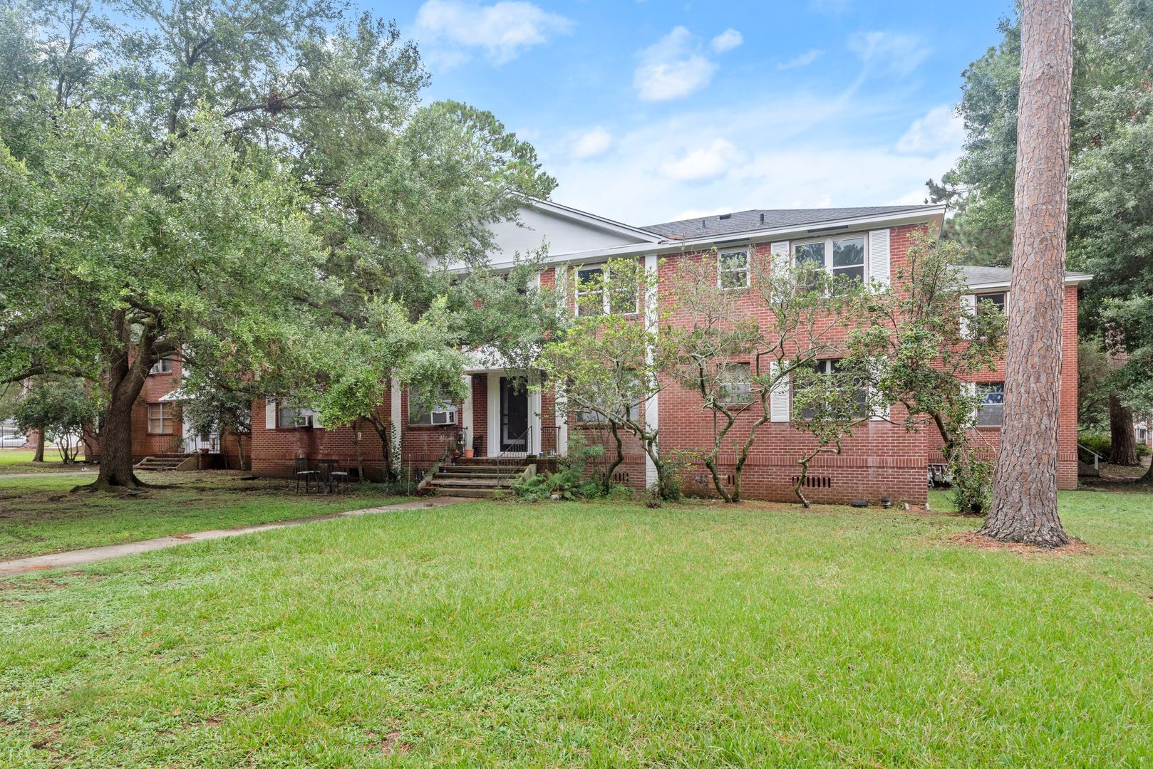 Baton Rouge House: 3332 Carol Dr
