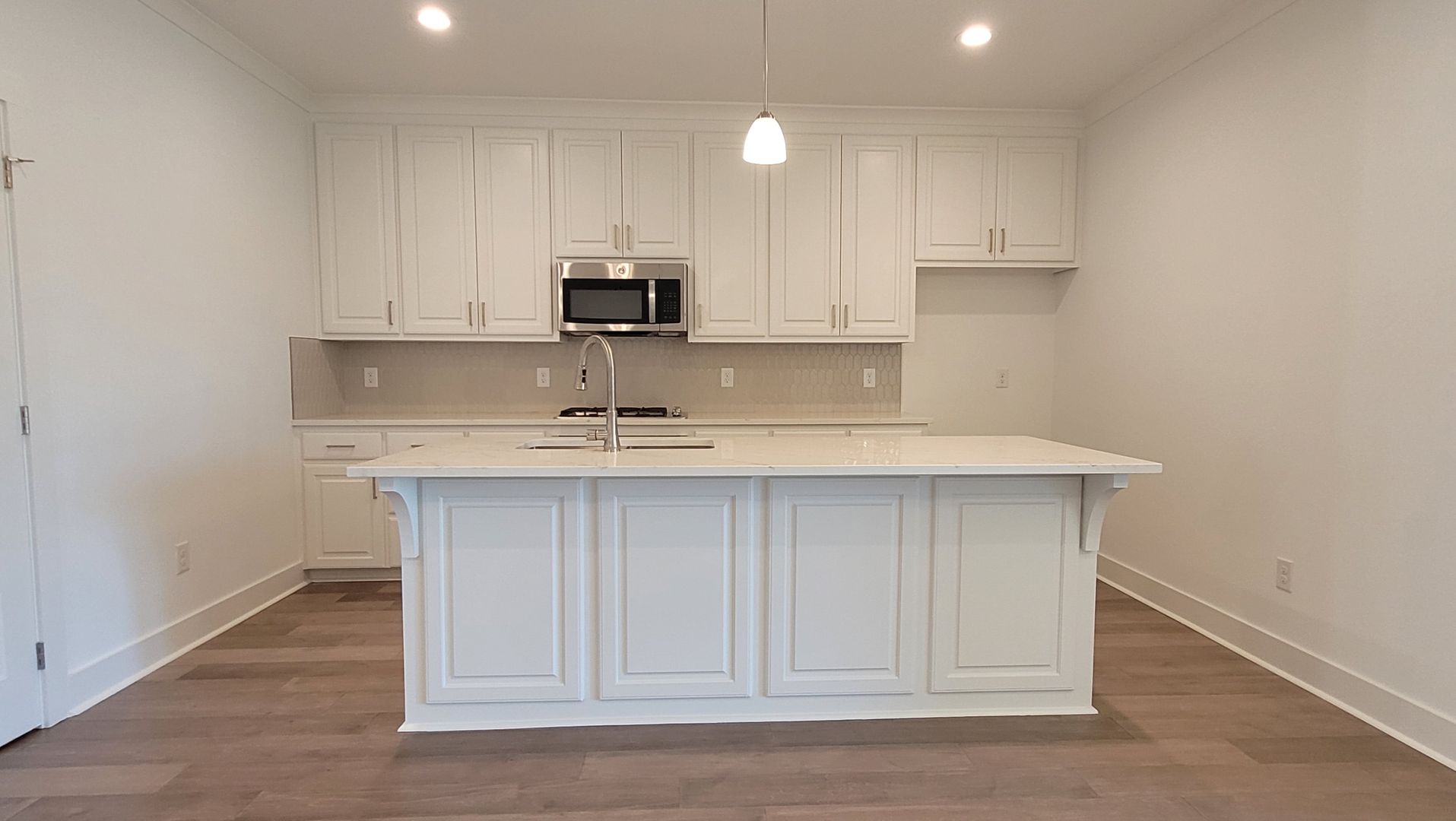 Zachary House: 18955 Pharlap Way