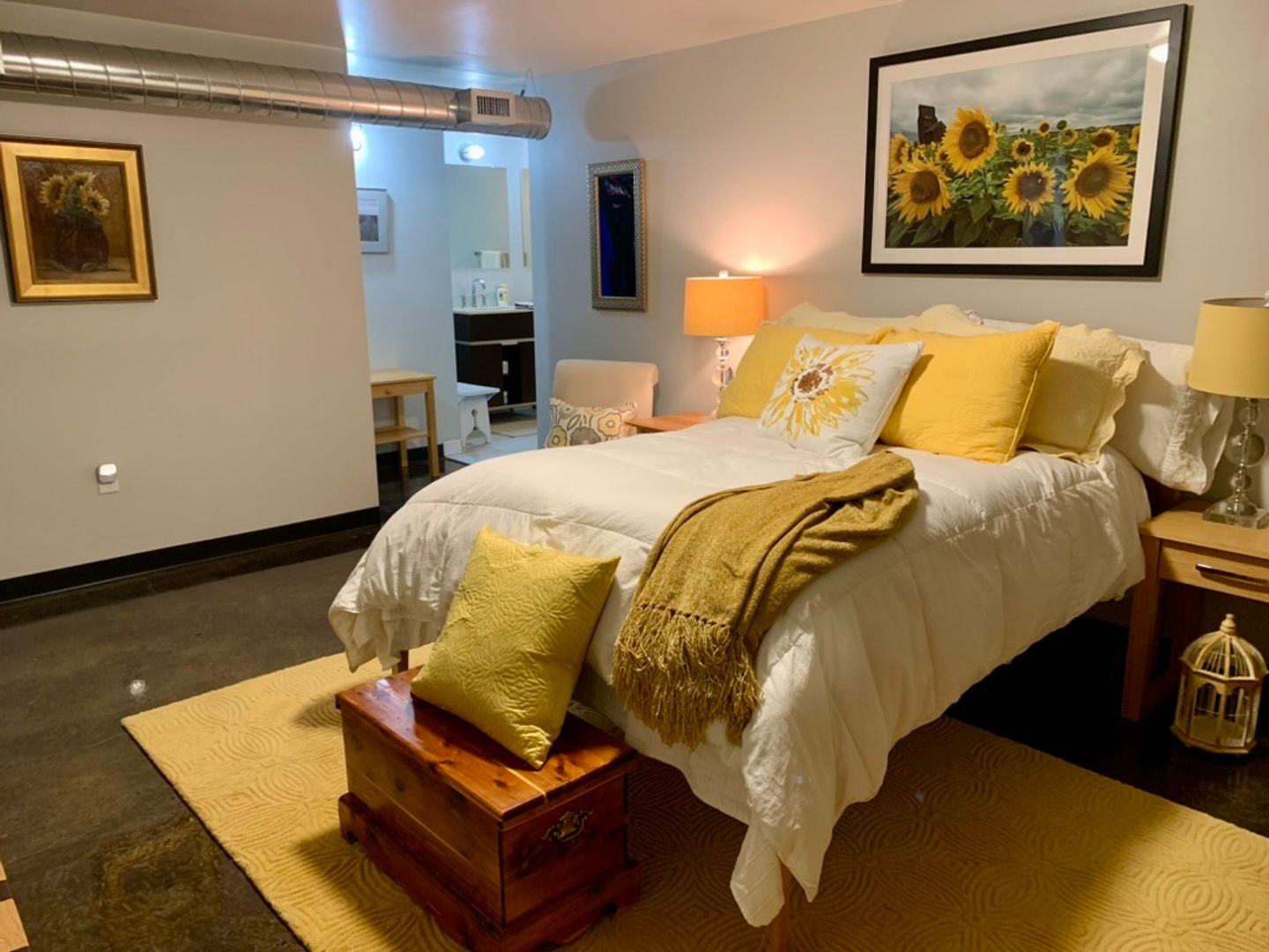 Utica Apartment: 520 seneca street