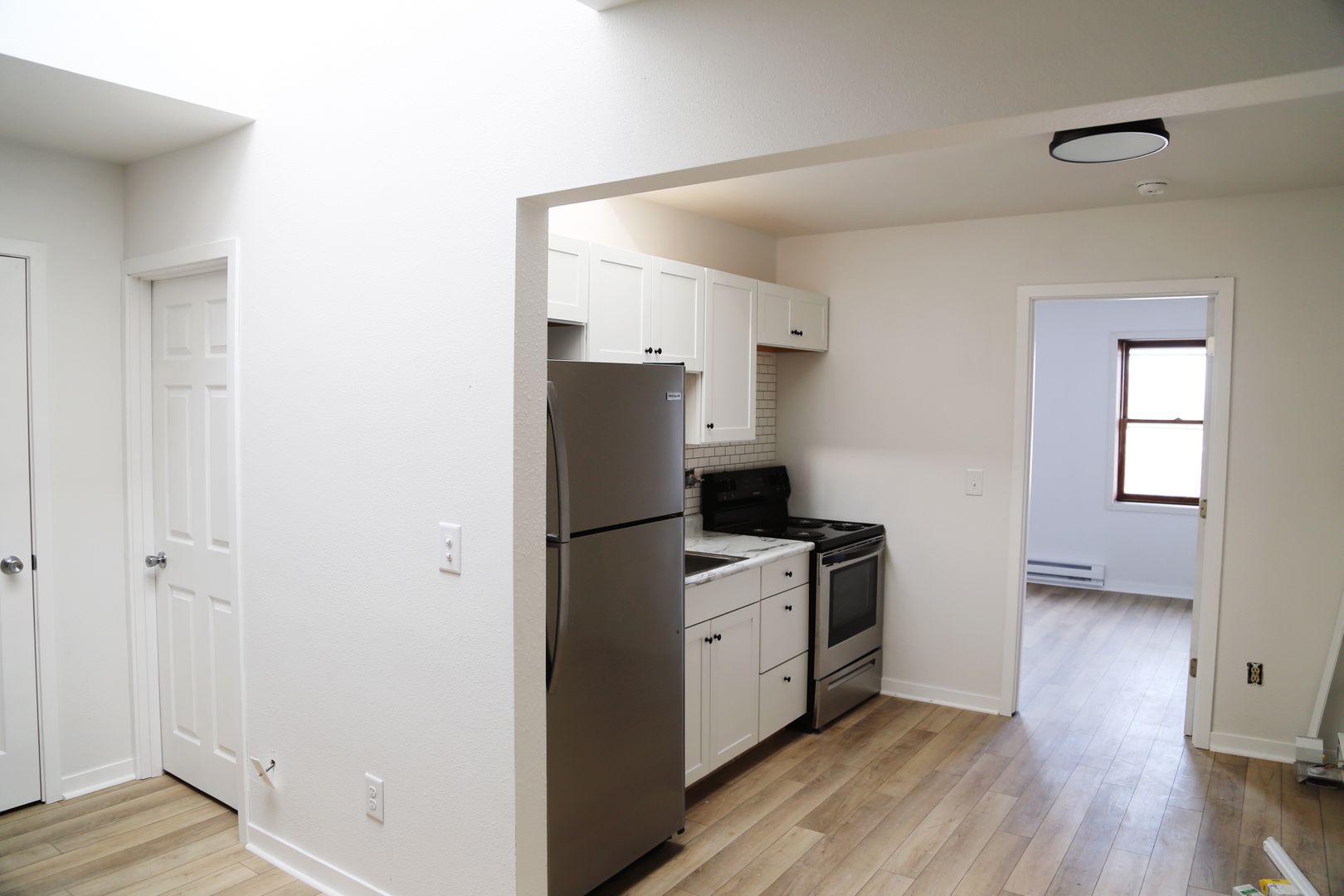 Oshkosh Apartment: 424 North Main Street