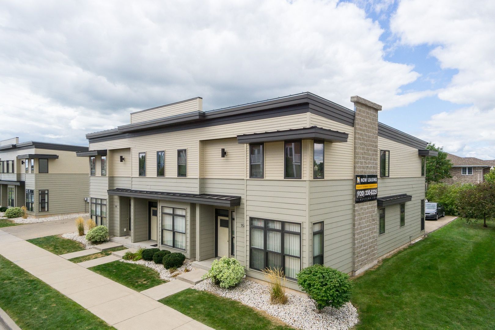 Oshkosh Apartment: 75 - 95 Dawes Street