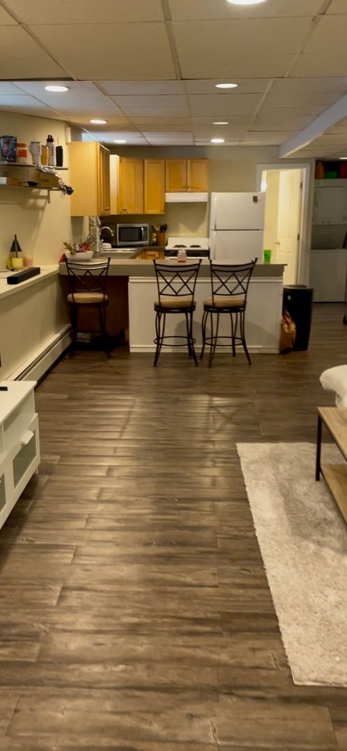 Boston Apartment: 862 East 5th Street