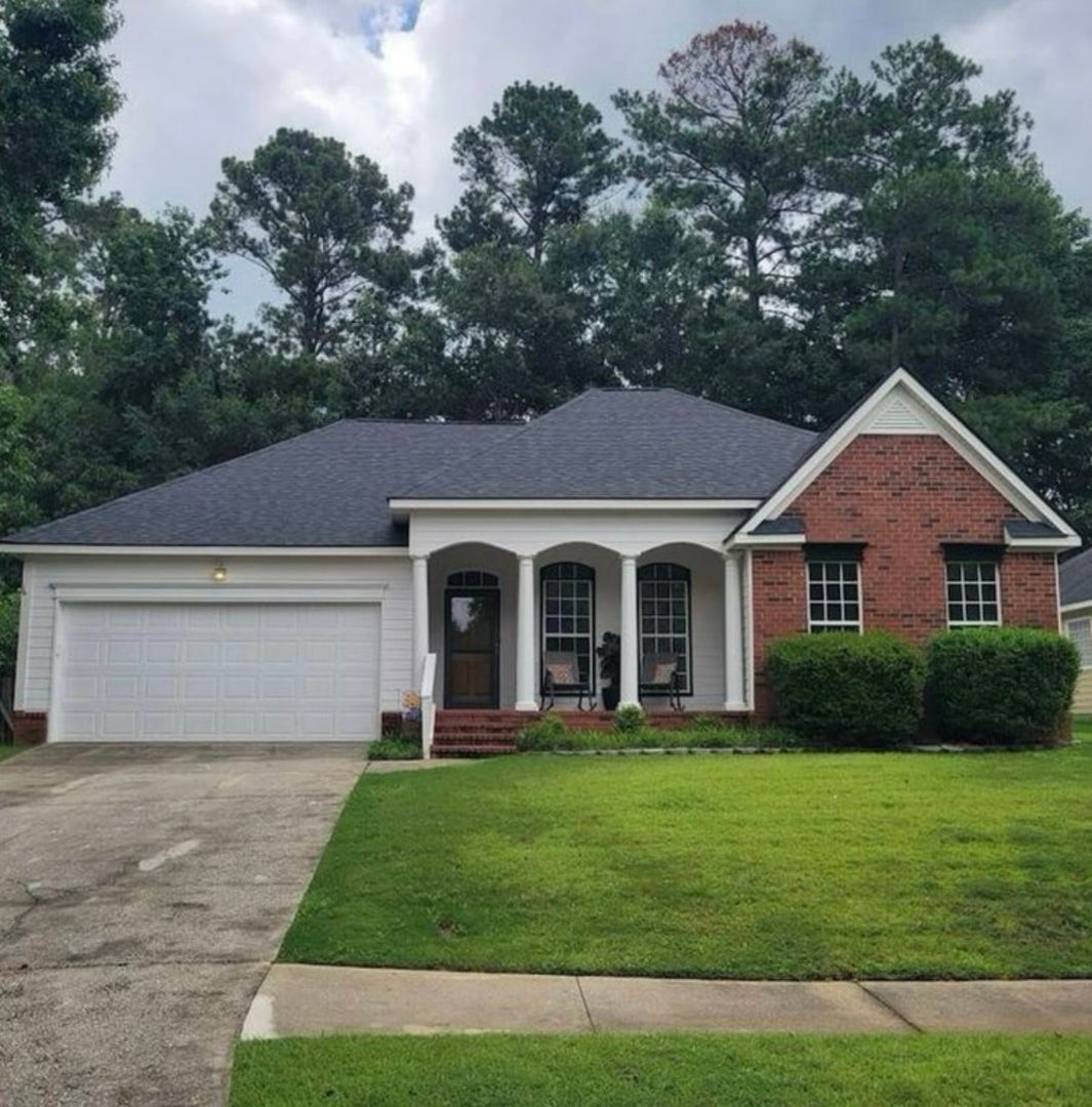 Evans House: 377 Sandleton Way