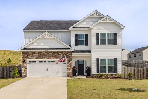 Coming soon! Beautiful rental located in Granite Hill Subdivision