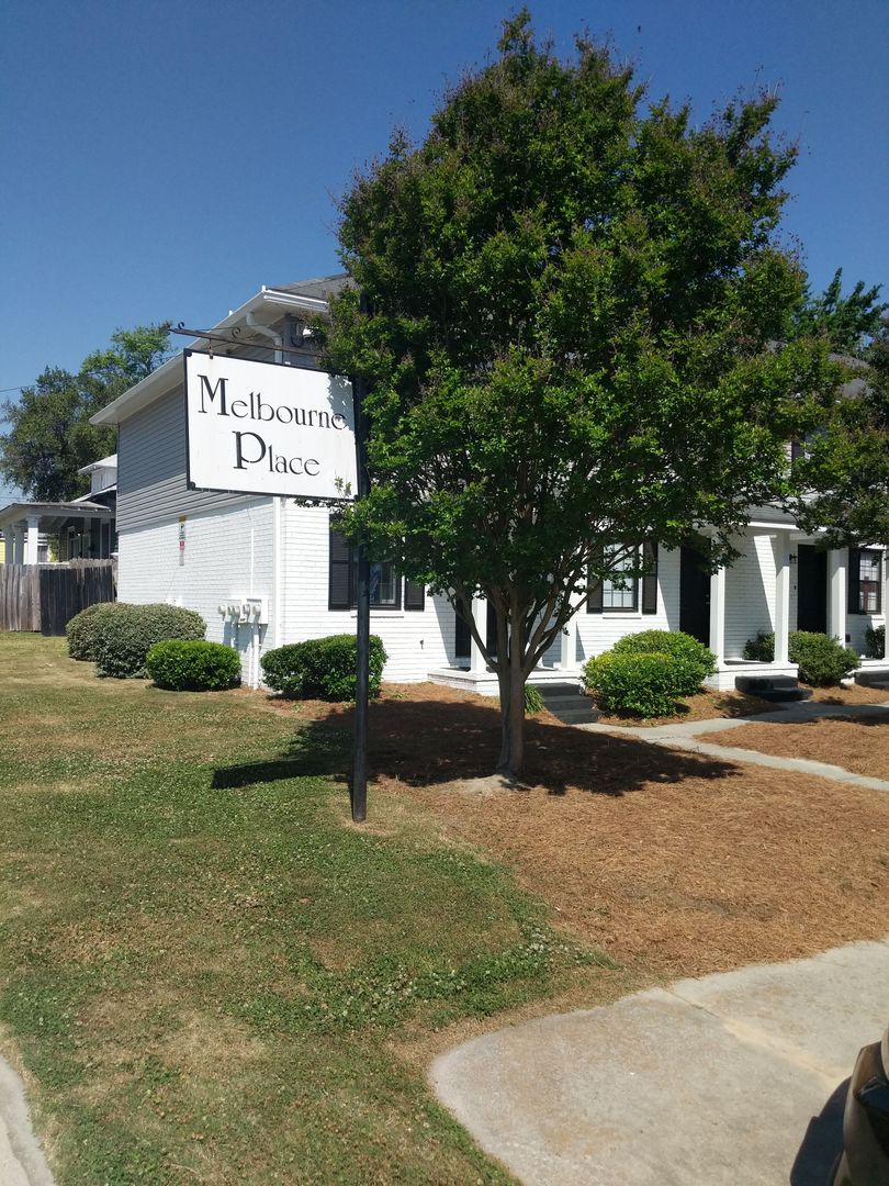 Augusta Apartment: 1605 Parnell Street